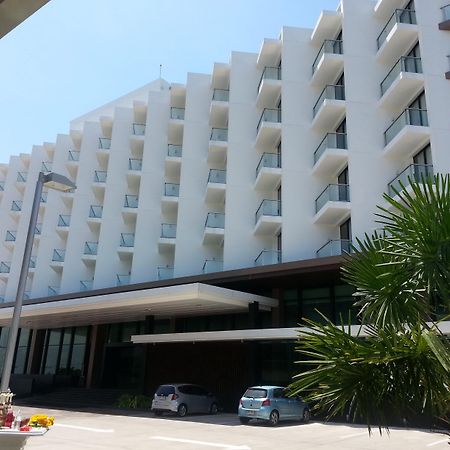 Tsix5 Quarter Hotel Pattaja Kültér fotó