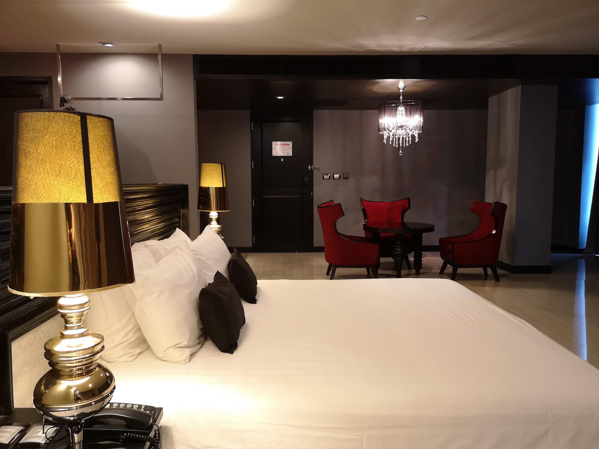 Tsix5 Quarter Hotel Pattaja Kültér fotó
