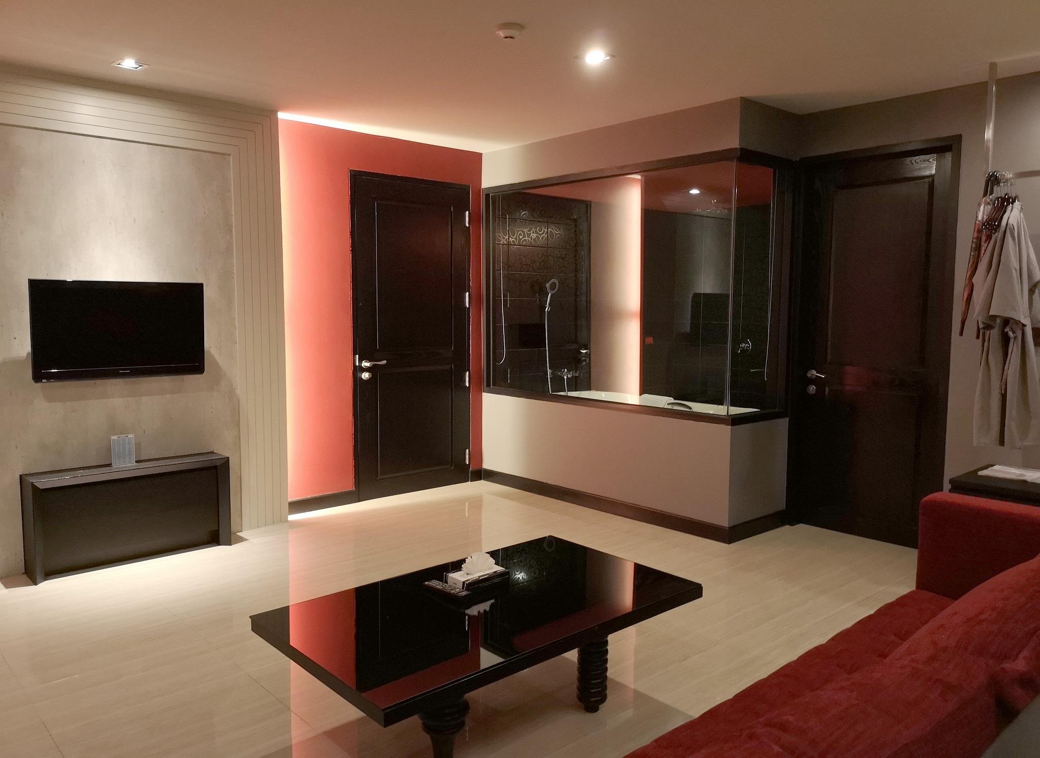 Tsix5 Quarter Hotel Pattaja Kültér fotó