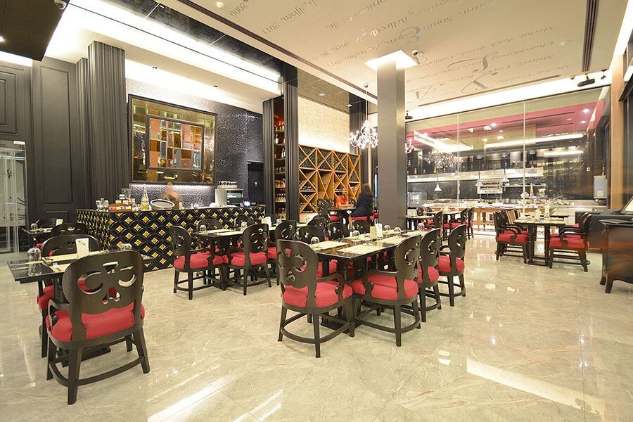 Tsix5 Quarter Hotel Pattaja Kültér fotó
