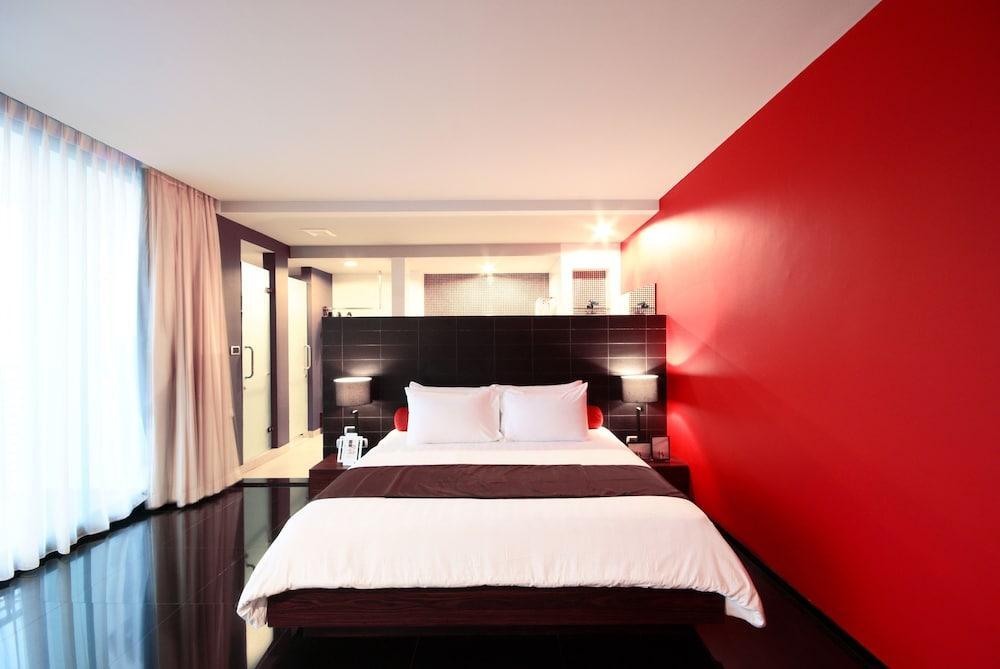 Tsix5 Quarter Hotel Pattaja Kültér fotó